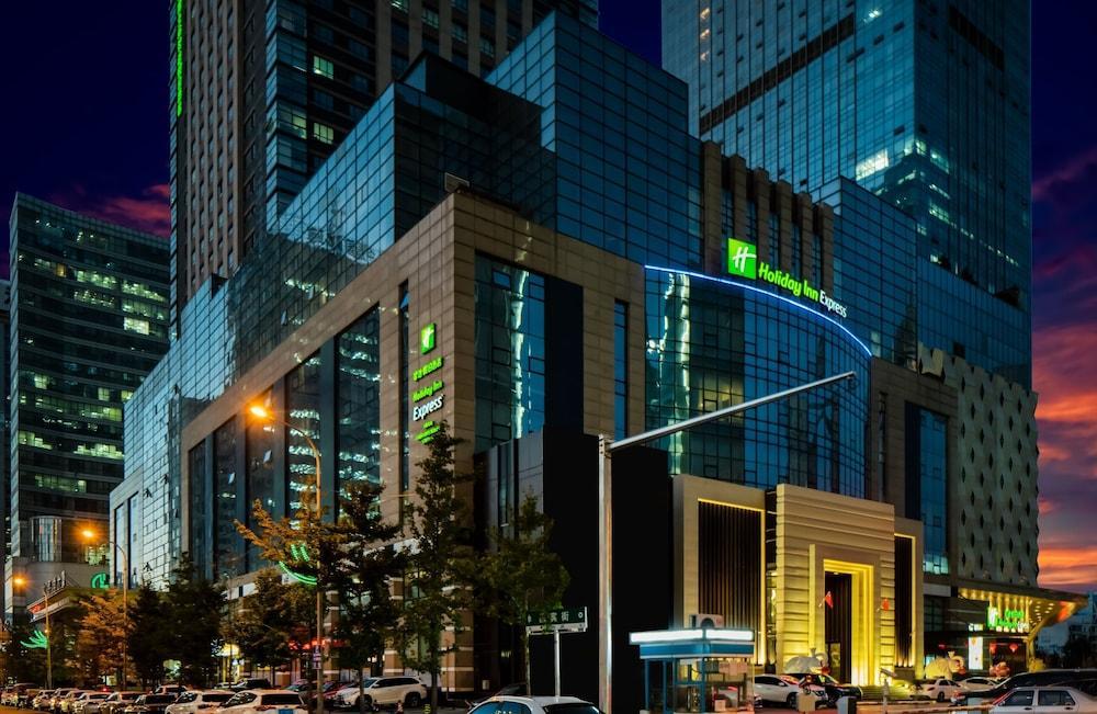 Holiday Inn Express Shenyang North Station By Ihg Exteriör bild