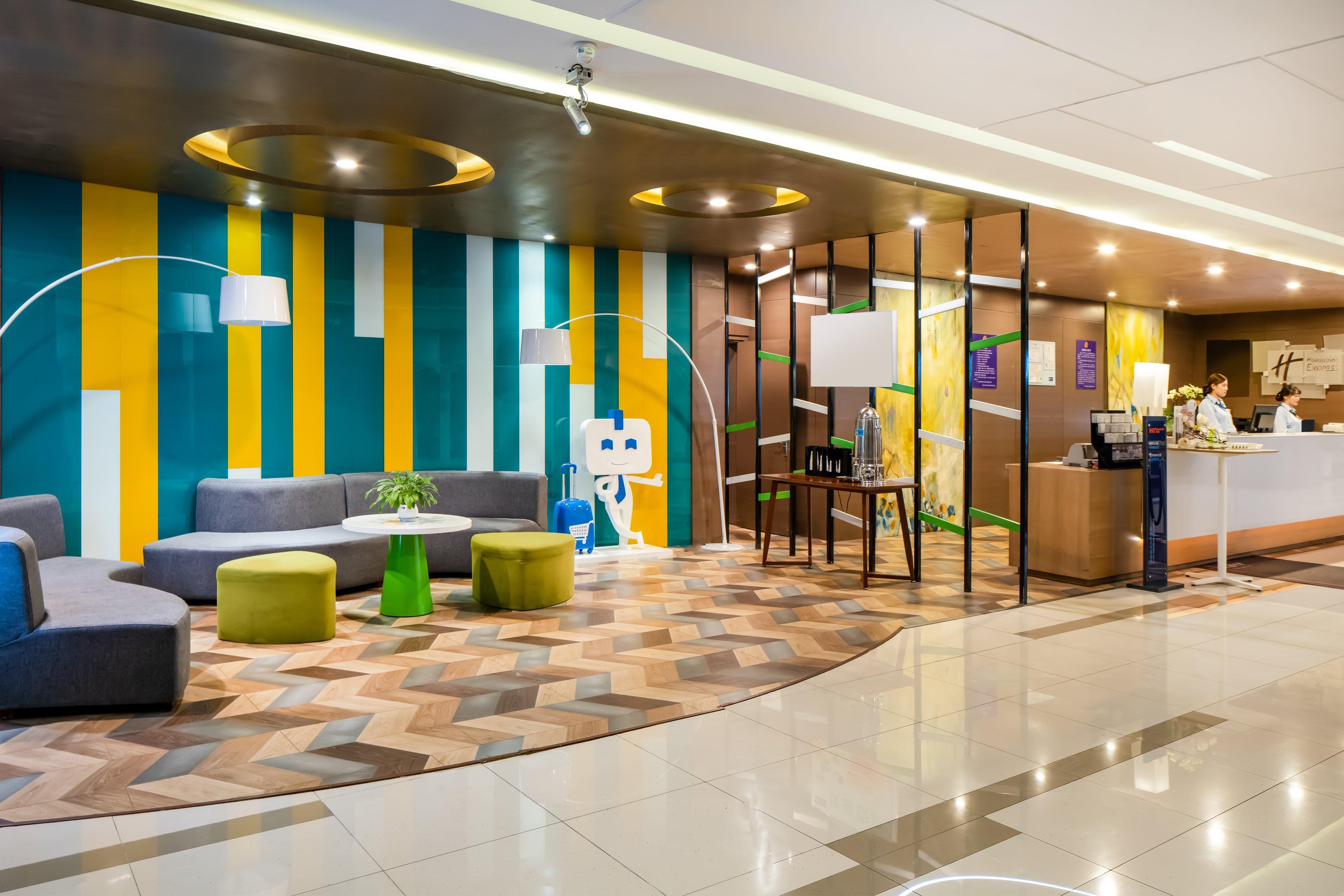 Holiday Inn Express Shenyang North Station By Ihg Exteriör bild